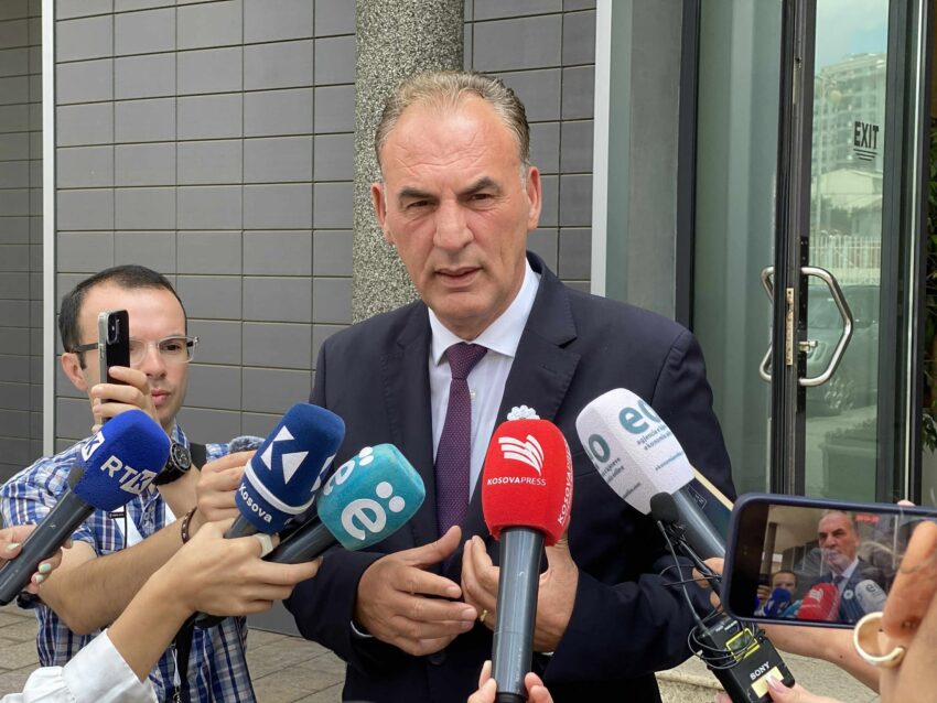 Limaj: Nisma garon në zgjedhje me 110 kandidatë për deputetë