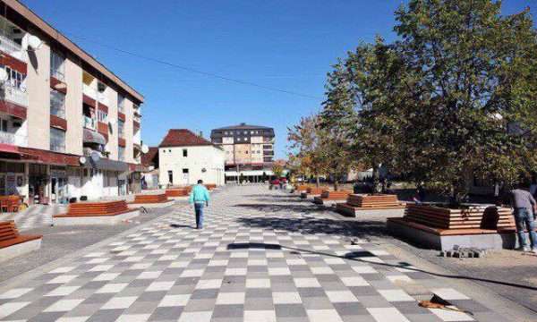 Burri në Lipjan raporton se dikush ia ka vjedhur automjetin në parking, nisin hetimet