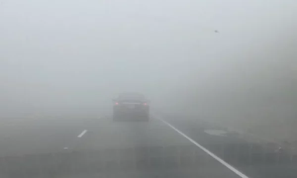 Ajri i ndotur nga Kosova do të largohet bashkë me mjegullën