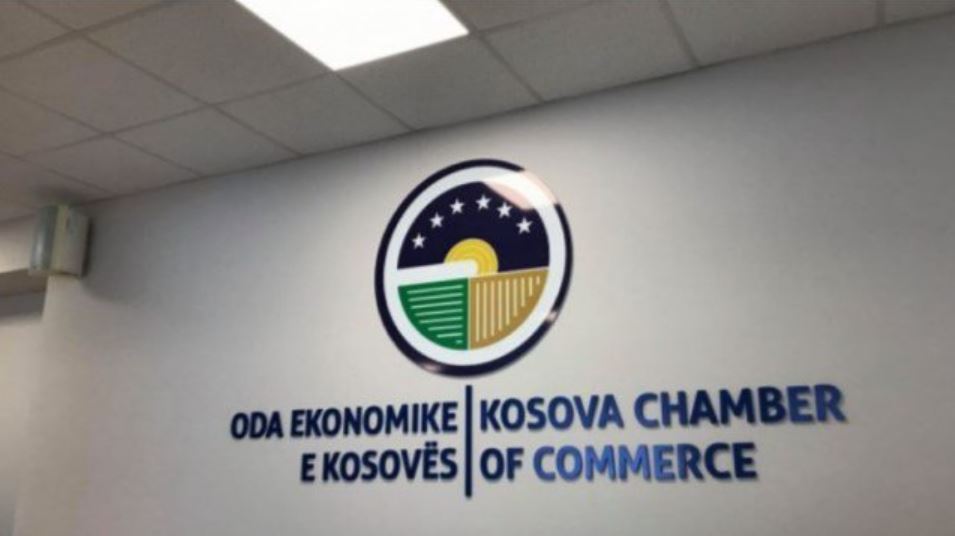 OEK i reagon Rizvanollit, e paralajmëron për padi nëse nuk jep dëshmi për akuzat e sotme