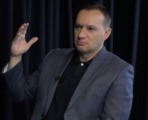Zogaj: Qytetarët e Kosovës e kanë kuptuar dallimin mes Abdixhikut dhe Kurtit