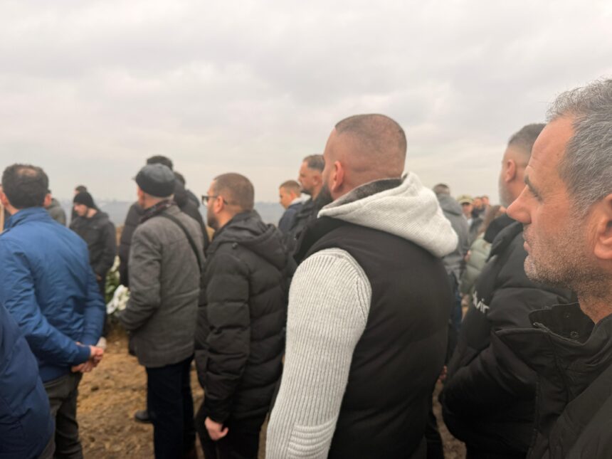 Mes lotësh, përcillet në banesën e fundit Shemsi Krasniqi
