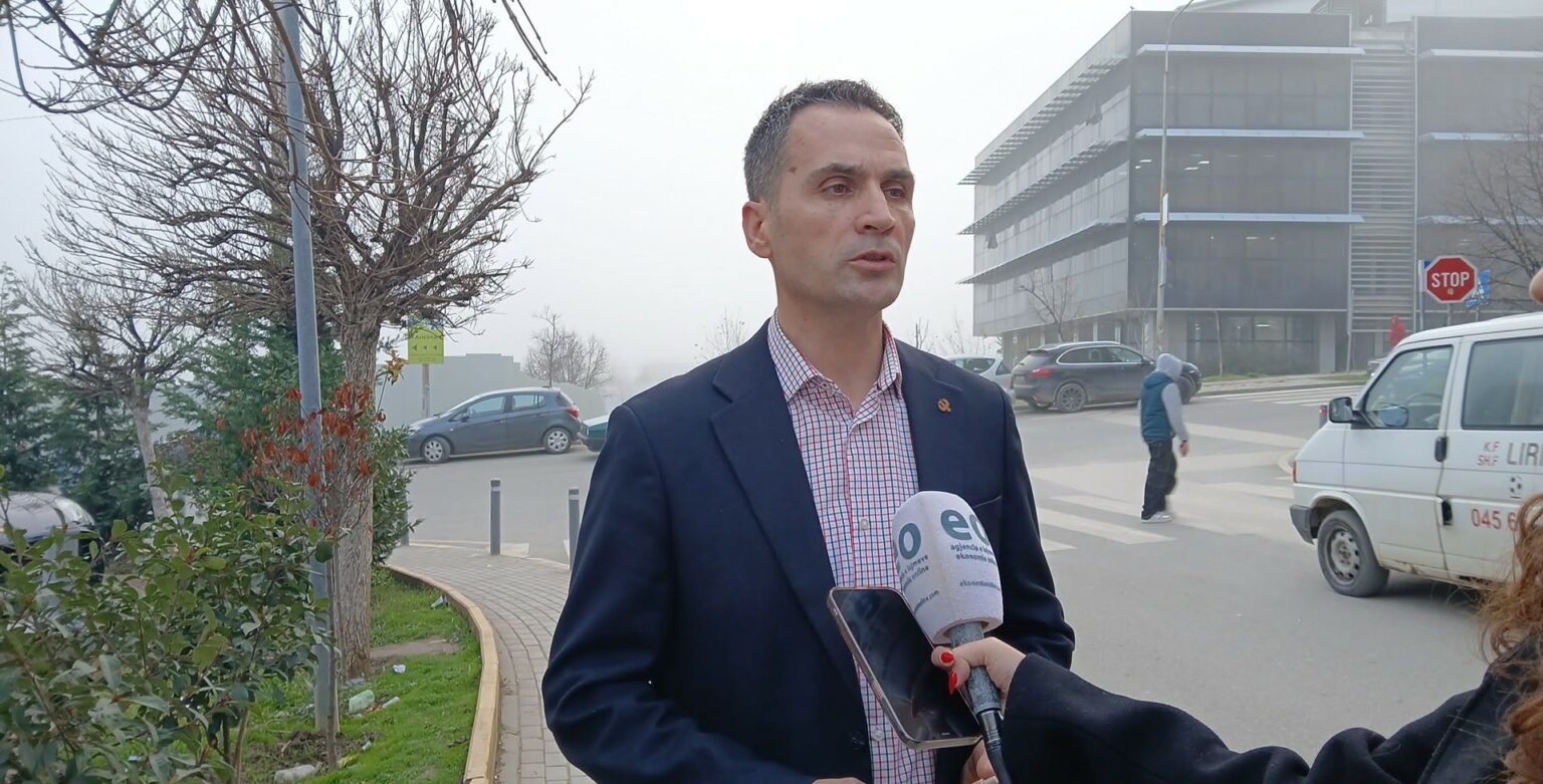 Rritja e pagës minimale në 425 euro nga janari – Mustafa: Vendim populist dhe i pamatur