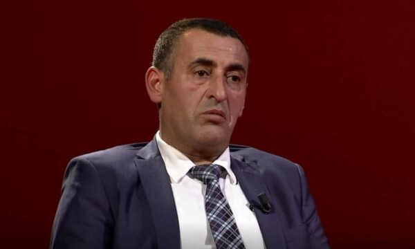 Brahimaj: Albin Kurti, dezertor i UÇK-së