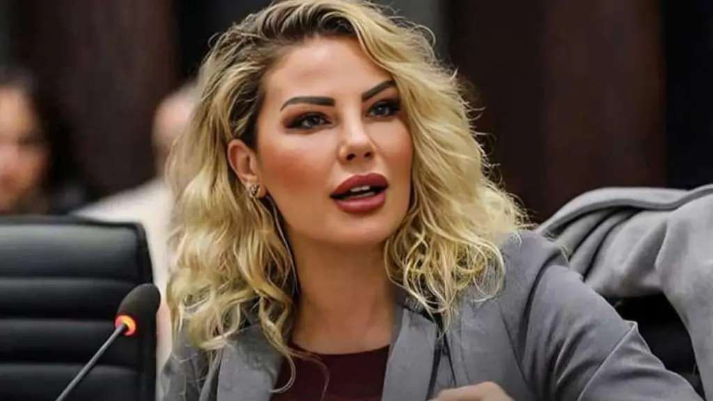 Duda Balje kundër kandidaturës së Ena Kada Krasniqit për vendin e rezervuar të komunitetit boshnjak