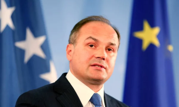Hoxhaj: Kurti është tallur me votën që ia dhanë qytetarët