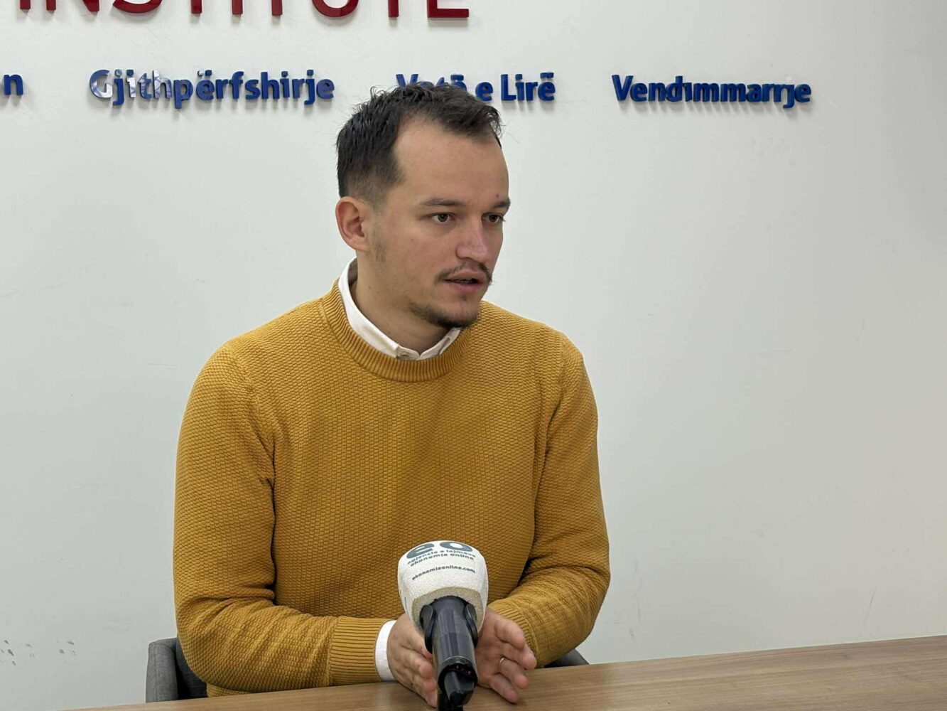 Cakolli: KQZ s’duhet të nxiton, shorti për renditjen në fletëvotim duhet të mbahet pasi të mbyllet afati i dorëzimit të listave