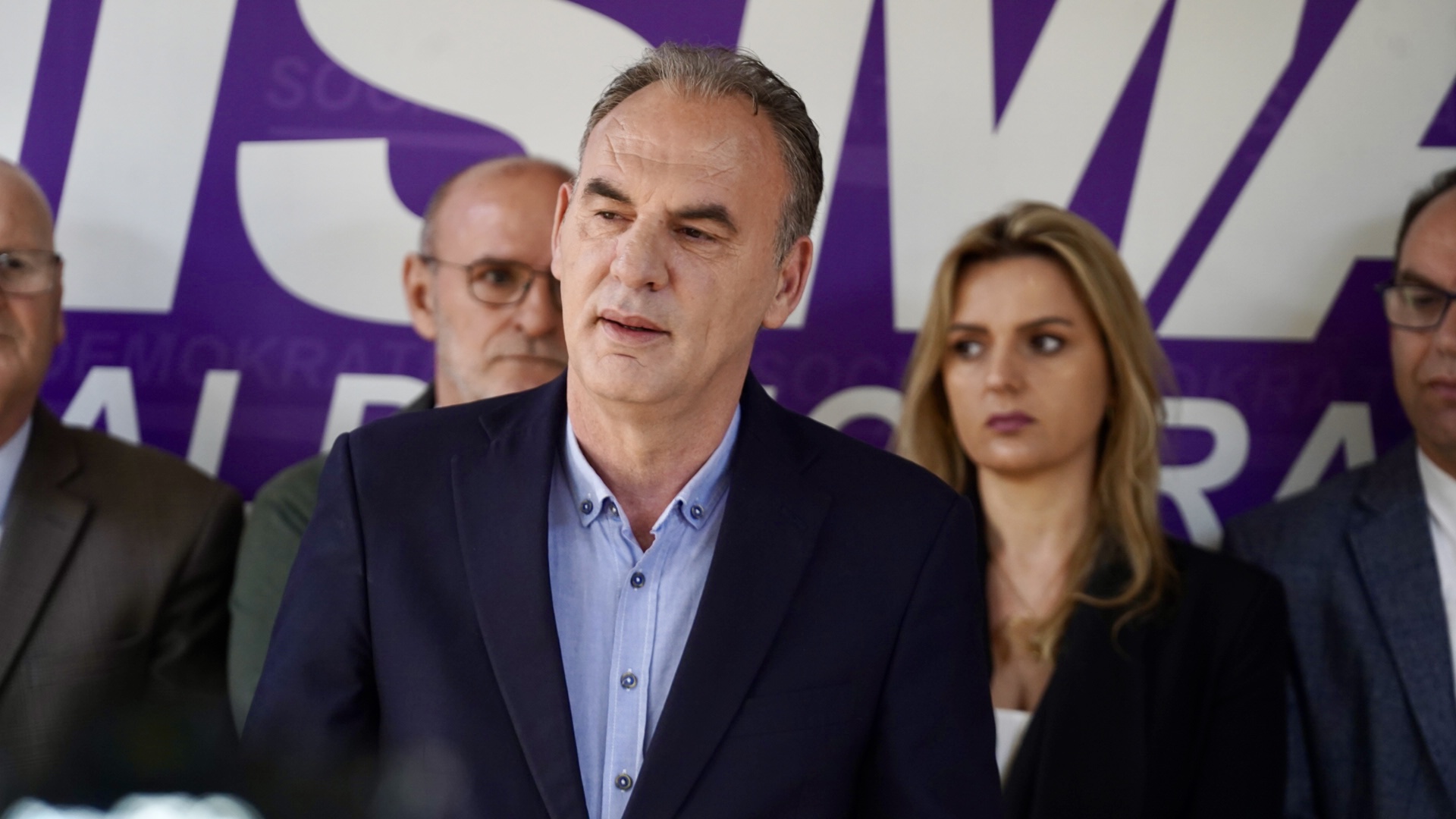 Limaj: Qindra e mijëra njerëz po rreshtohen krah Nisma-s, do t’a qajmë rrethimin siç kemi bërë në bjeshkët e Berishës!