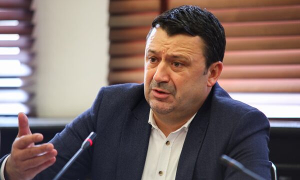 Beqa pyetet për mundësinë e kthimit të Limajt në PDK: Do të ketë befasi të mira