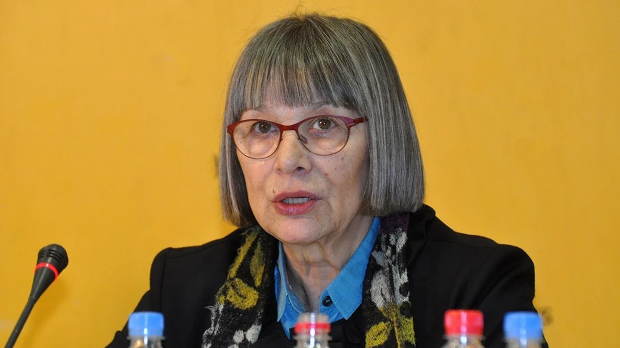 Kandiq: Serbia po shmang përgjegjësinë shtetërore për krimet e luftës në Kosovë