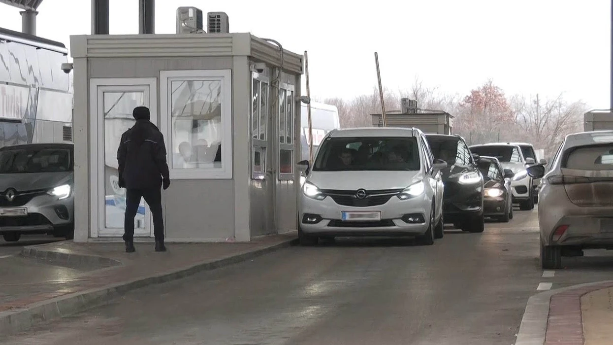 Familja apo zgjedhjet, çka i shtyri mërgimtarët të vijnë në Kosovë?