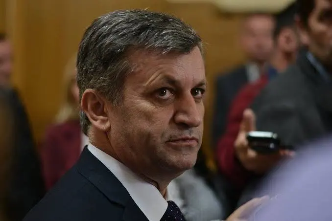 Beqiri: Ftesa e LVV-së për LDK-në ishte fyerje, jo ofertë bashkëqeverisjeje