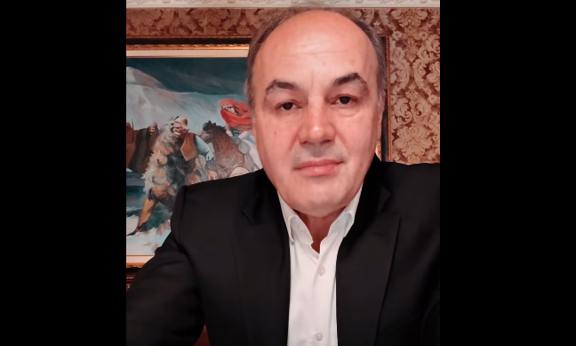 Enver Hoxhaj hap fushatën, nuk i harron liderët në Hagë dhe iu drejtohet qytetarëve!