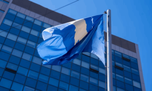 Raporti i BE-së për liberalizimin e vizave: Shqetësuese rritja e numrit të azilkërkuesve nga Kosova