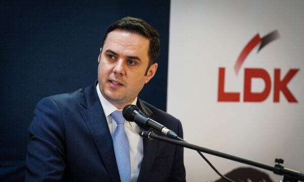 LDK mban tubime sot në Dragash, Prizren, Suharekë e Prishtinë, Abdixhiku shpalos programin
