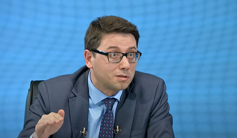 Hekuran Murati kërcënon qytetarët: Nëse VV-ja nuk fiton 50%, nuk do të ketë paga pas 28 shkurtit