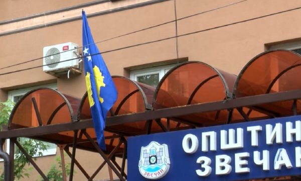 Lista Srpska me akuza për qeverisjen e ish-kryetarëve shqiptarë në Veri, vendit i referohen si “Kosovë e Metohi”