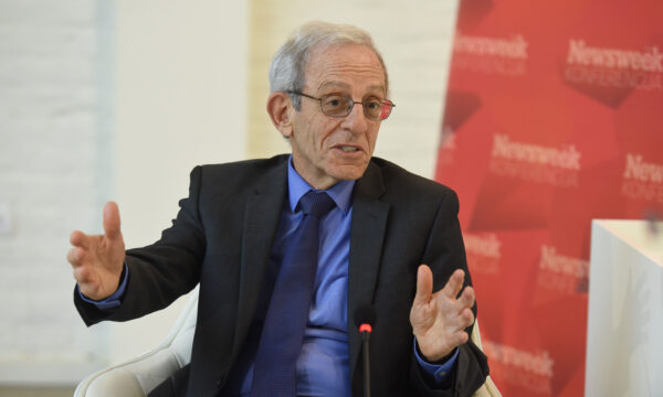 Serwer: Suspendimi i dialogut strategjik shprehje e pakënaqësisë së SHBA-së me Kurtin, Kosova t’i riparojë raportet me aleatët pas zgjedhjeve