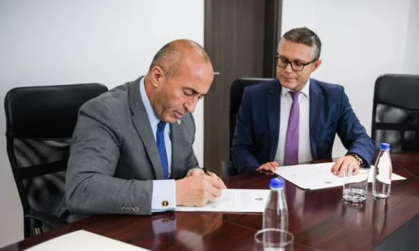 Rritje të numrit, ulje të moshës mesatare e pagesë të rrezikshmërisë, Ramadani i AAK-së me premtime për zjarrfikësit