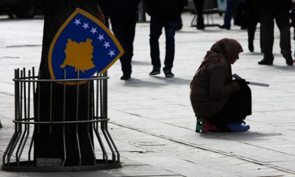 Demi demanton Qeverinë Kurti: Varfëria në Kosovë është në rritje