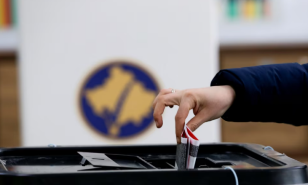 Kështu do të duket fletëvotimi për zgjedhjet e parakohshme të 28 dhjetorit në Kosovë