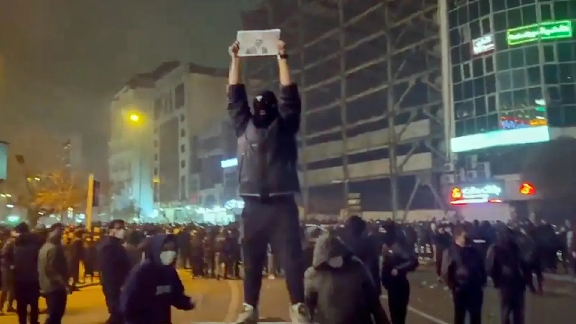 Pse janë kritike orët e ardhshme në Iran?