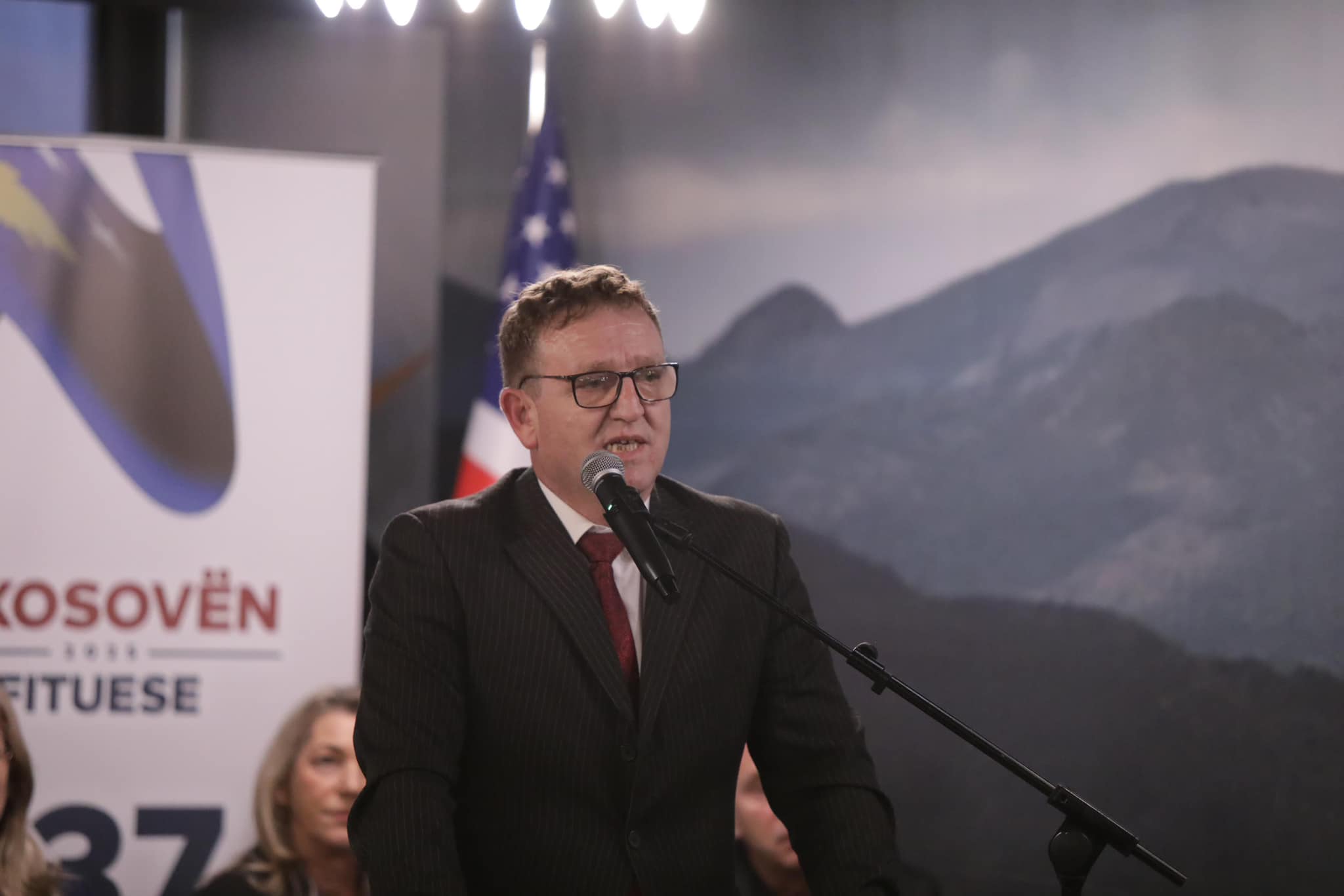 Nimani: Kurti po i zvarrit proceset për ta përgatitur vendin për zgjedhje të reja në prill