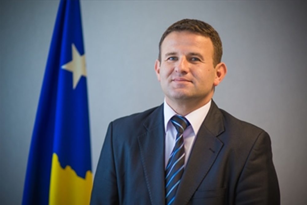 Pse “opozita” po insiston me shumë se “pushteti” për zgjedhjen e presidentit te ri?