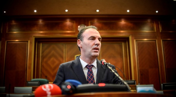 Pas rinumërimit, ja sa vota humbi Fatmir Limaj në vendlindjen e tij