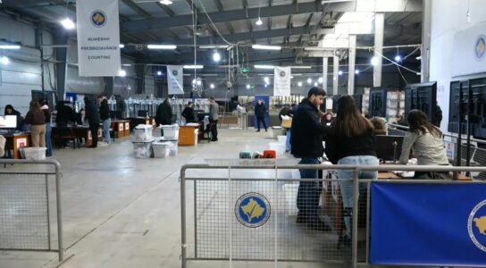Numërimi i votave për deputetë drejt fundit, kanë mbetur veç edhe 146 kuti