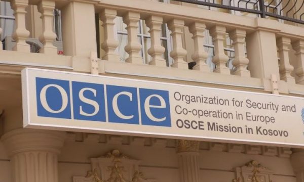 “Kurrë mos harro” – OSBE përkujton masakrën e Reçakut