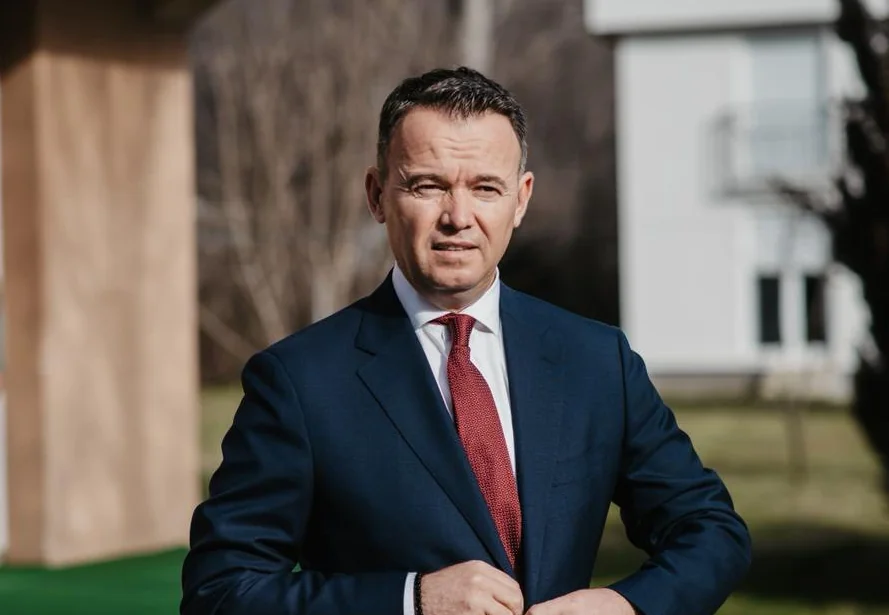 I DYSHUARI Faton Peci që dy orë brenda Prokurorisë Speciale