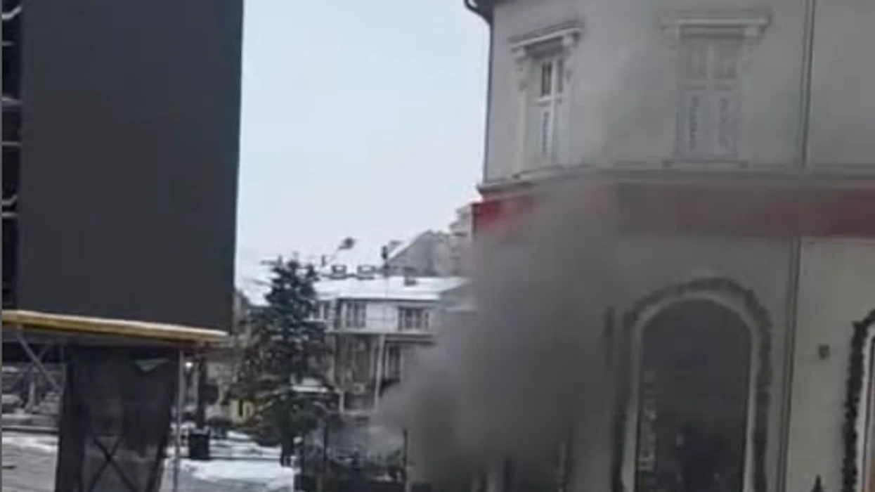 Përfshihet nga zjarri një depo në Prishtinë, rasti po hetohet
