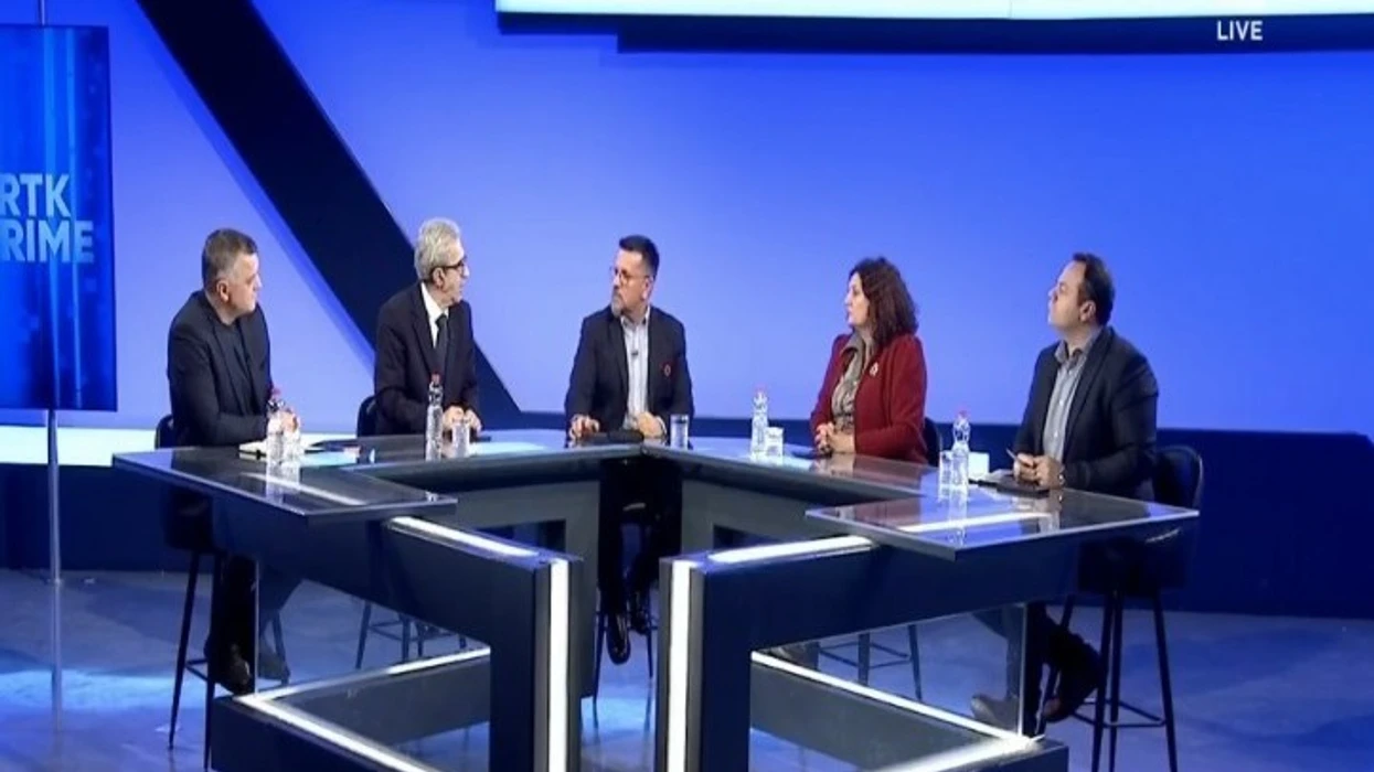 Dorëheqje apo reformë në LDK, flasin njohësit e çështjeve politike