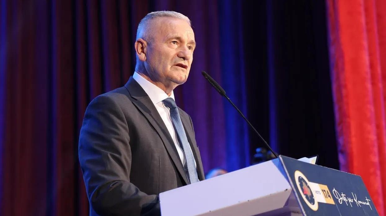 Elezaj flet për gjendjen në Klinë: Ka vërshime në disa zona, po e monitorojmë situatën