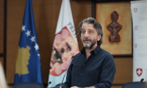 KRM Pastrimi në vështirësi në grumbullimin e mbeturinave, reagon Rama