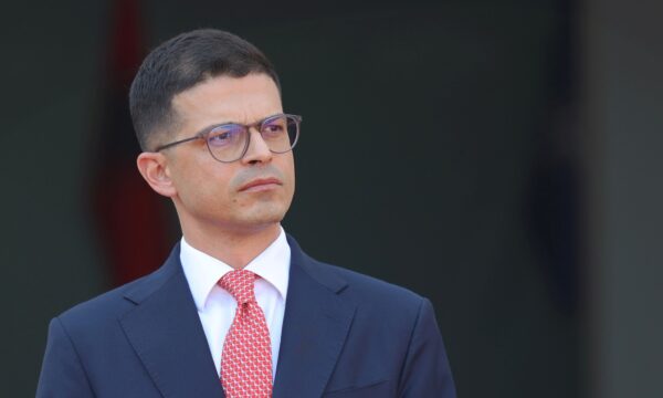 Vengu: Këtë vit nisin prodhimet e para të municioneve “Made in Albania”