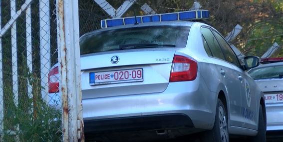 Gruaja në Podujevë sulmon fizikisht bashkëshortin, arrestohet