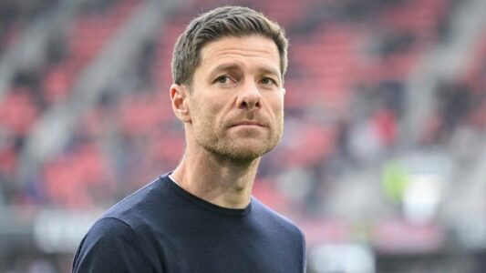 Del në skenë kandidati i parë për Xabi Alonson