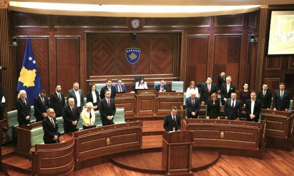 Përbërja e kabinetit të Qeverisë Kurti III: Persona me aktakuza, dënime e raportime për përfshirje në skandale