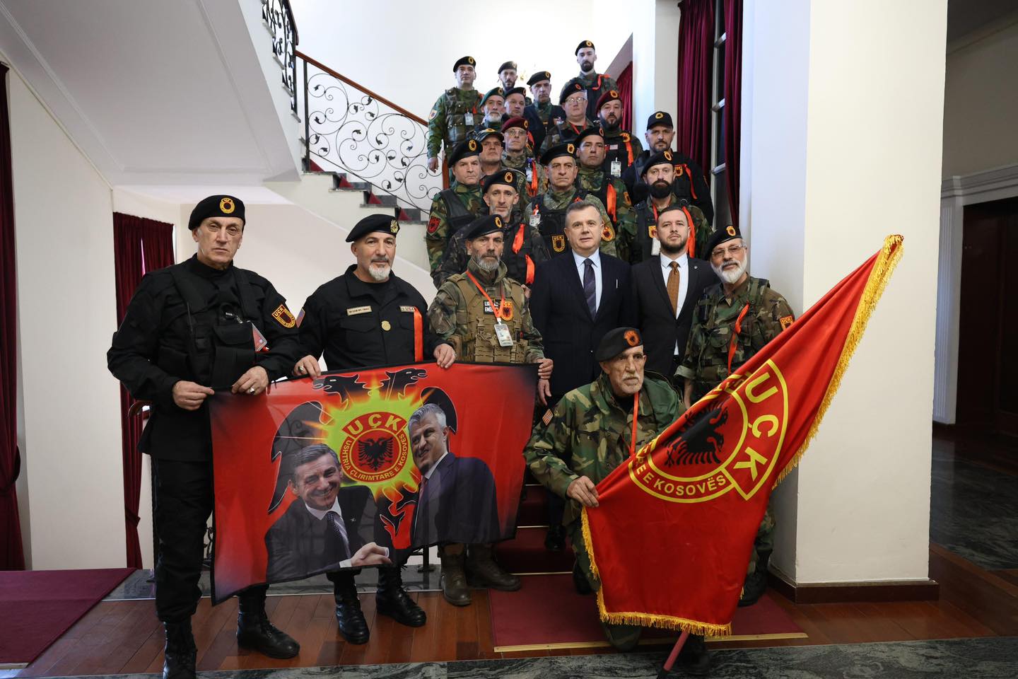 Balla mirëpret veteranët e UÇK-së