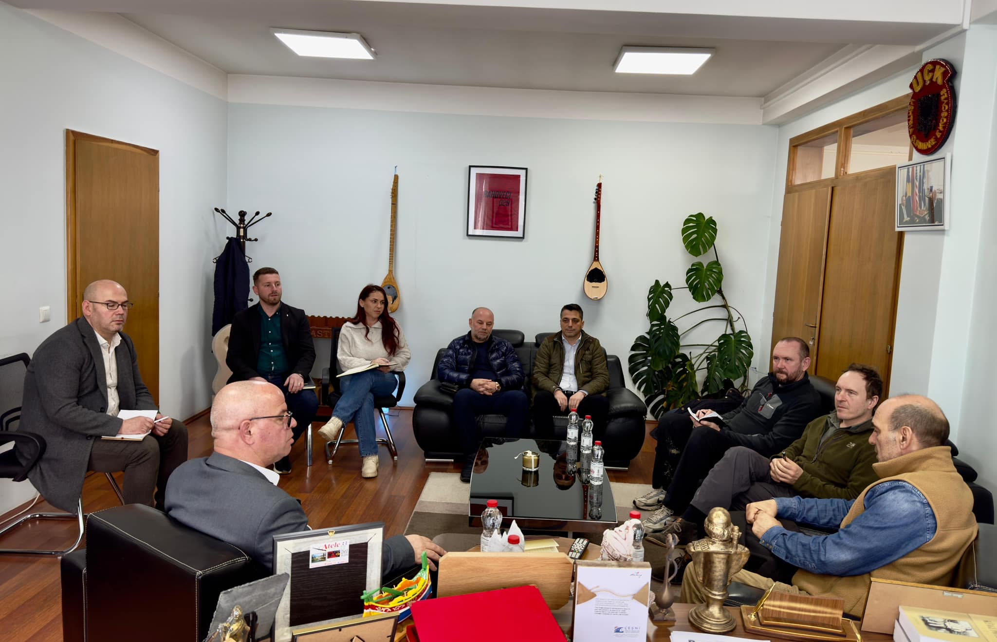 Projekti i turbinave me erë në Rahovec, Latifi takohet me auditorët ndërkombëtarë