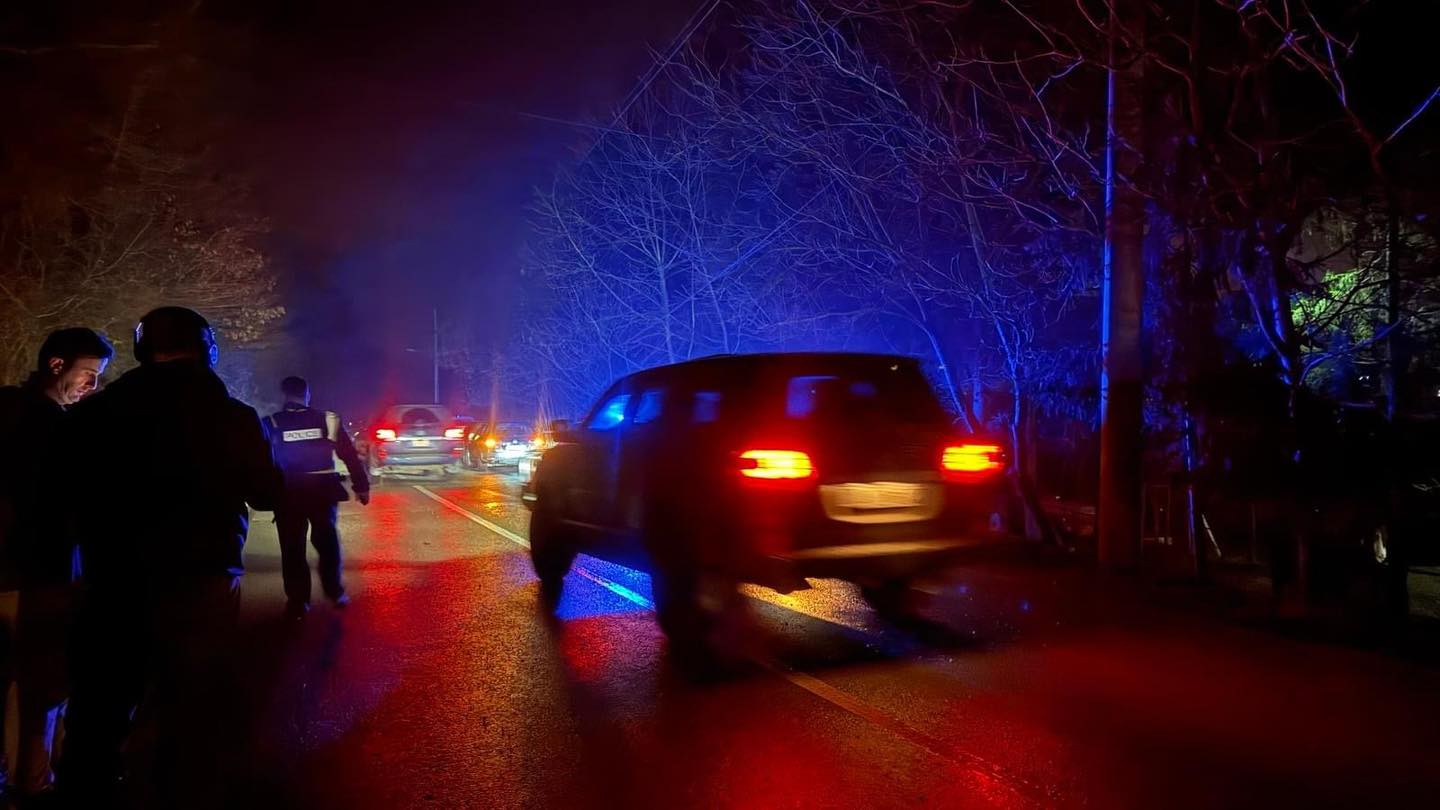 Një 18 vjeçar gjendet i vdekur në Kçiq të Mitrovicës, dyshohet për vetëvrasje