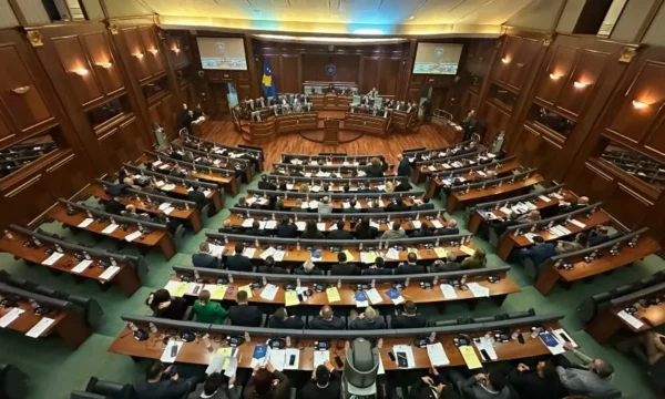 Lista Serbe nuk ndodhet në sallën e Kuvendit