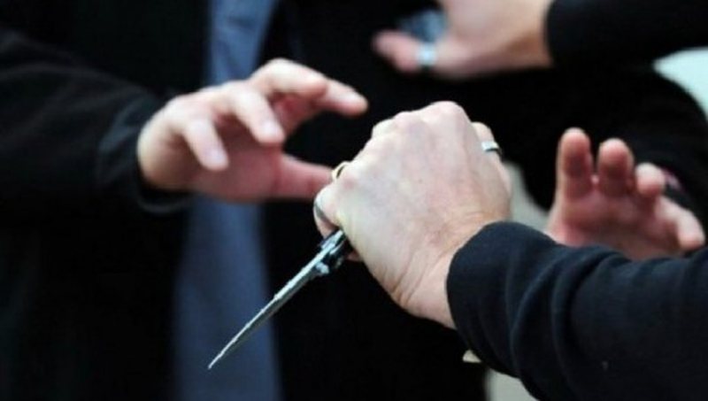 Therje me thikë në Fushë Kosovë – 13-vjeçari plagos bashkëmoshatarin