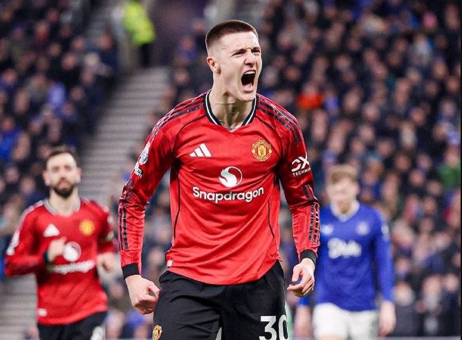 Benjamin Sesko fiton çmimin e lojtarit të muajit te Manchester United