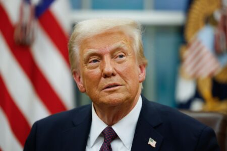 Trumpi kërkon 1 miliard dollarë dëmshpërblim nga Harvardi