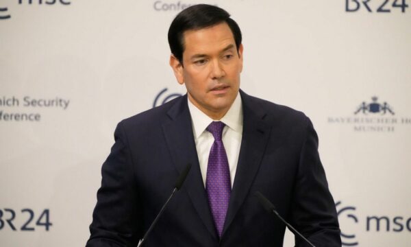 Rubio i flet butë në Mynih kontinentit të vjetër: Ne amerikanët gjithmonë do të jemi fëmijë i Europës