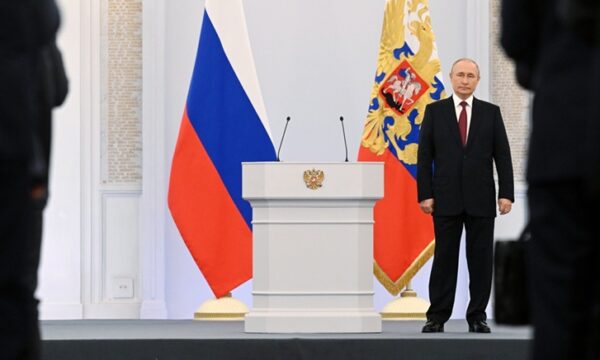 Rusia dënon sulmet ndaj Iranit: Bombardimi i objekteve bërthamore është i papranueshëm