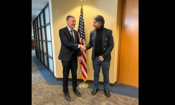Rama takon zyrtarin e DASH-it: Rikonfirmova mbështetjen amerikane për Kosovën, me theks në Prishtinë